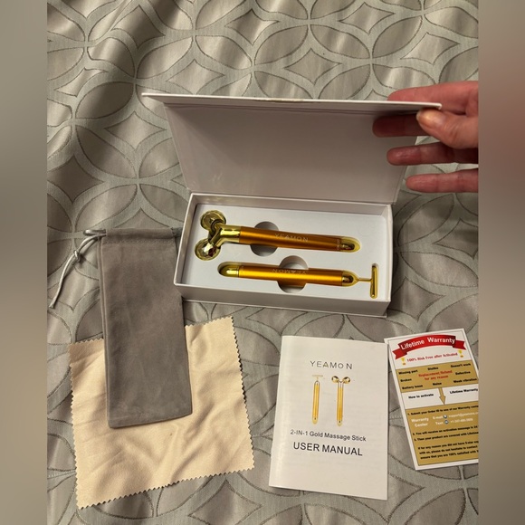 Gold Skincare Massage Tool Set - Picture 3 of 6